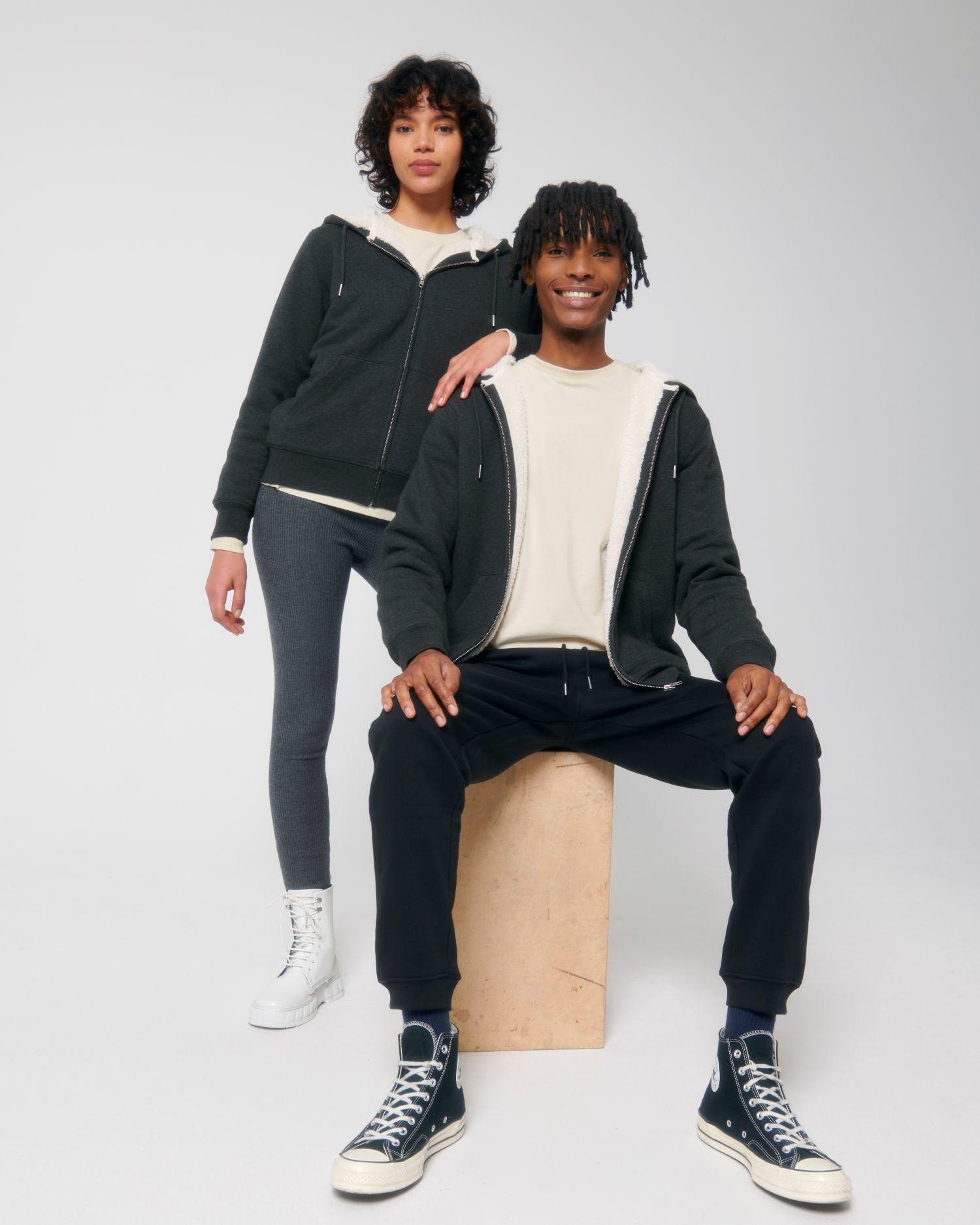 Dark Heather Grey | STSU956 Duo Main DFM1