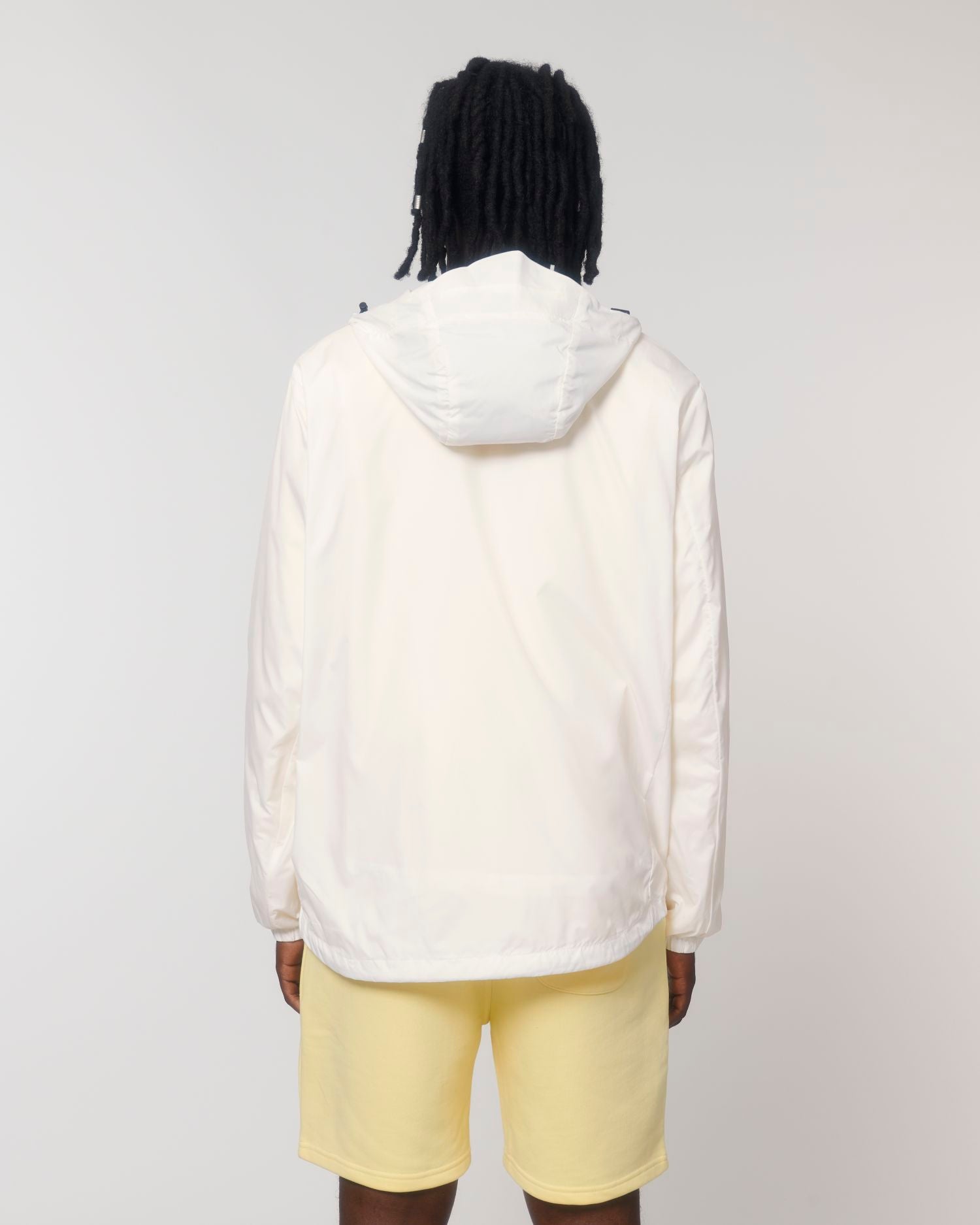 Off White | STJU846 Studio Main SBM0