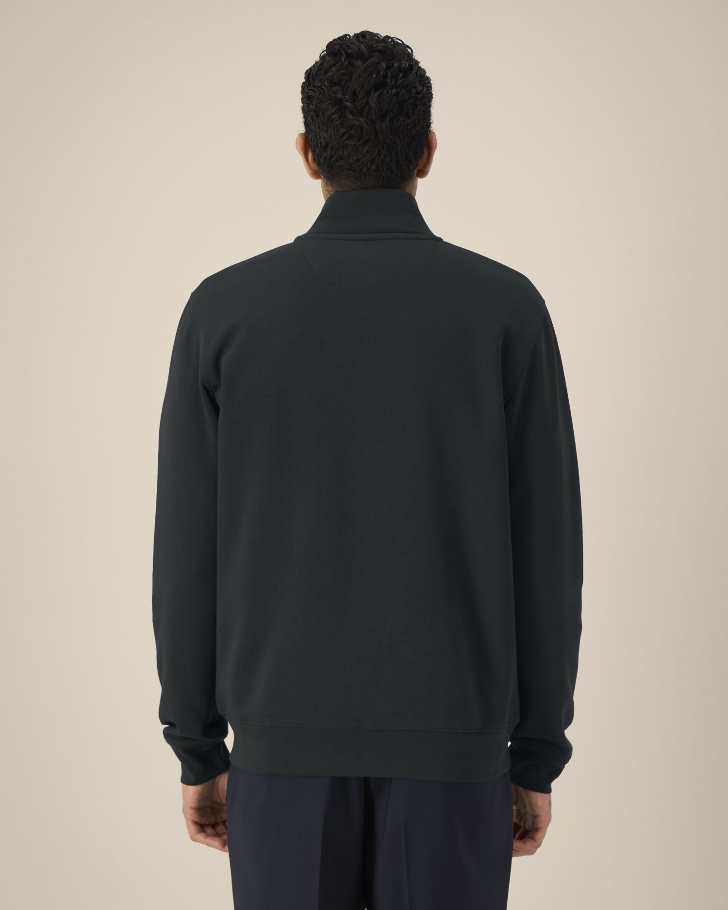 Black | STSU253 Studio Main SBM0