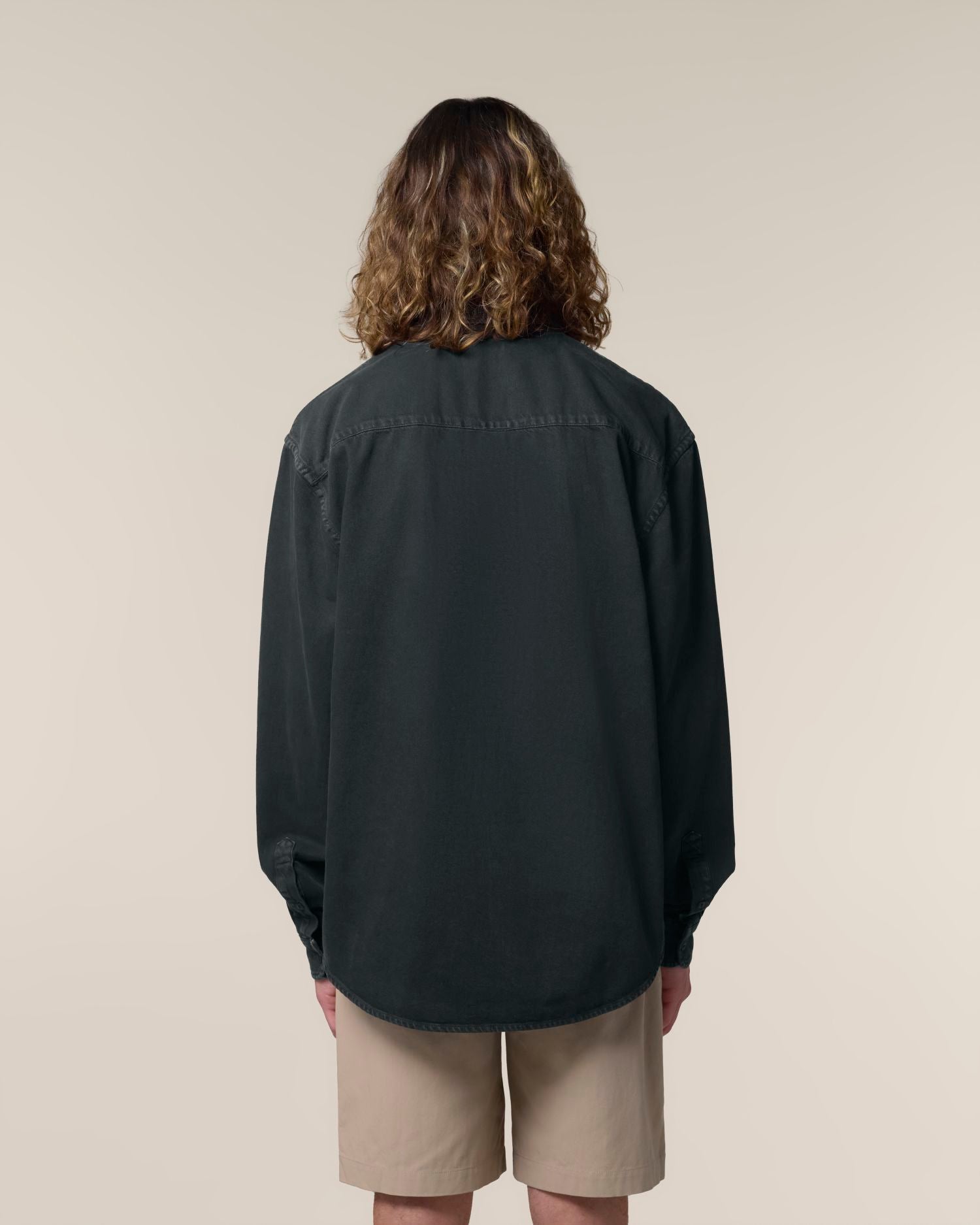 G. Dyed Black Rock | STWU975 Studio Main SBM0