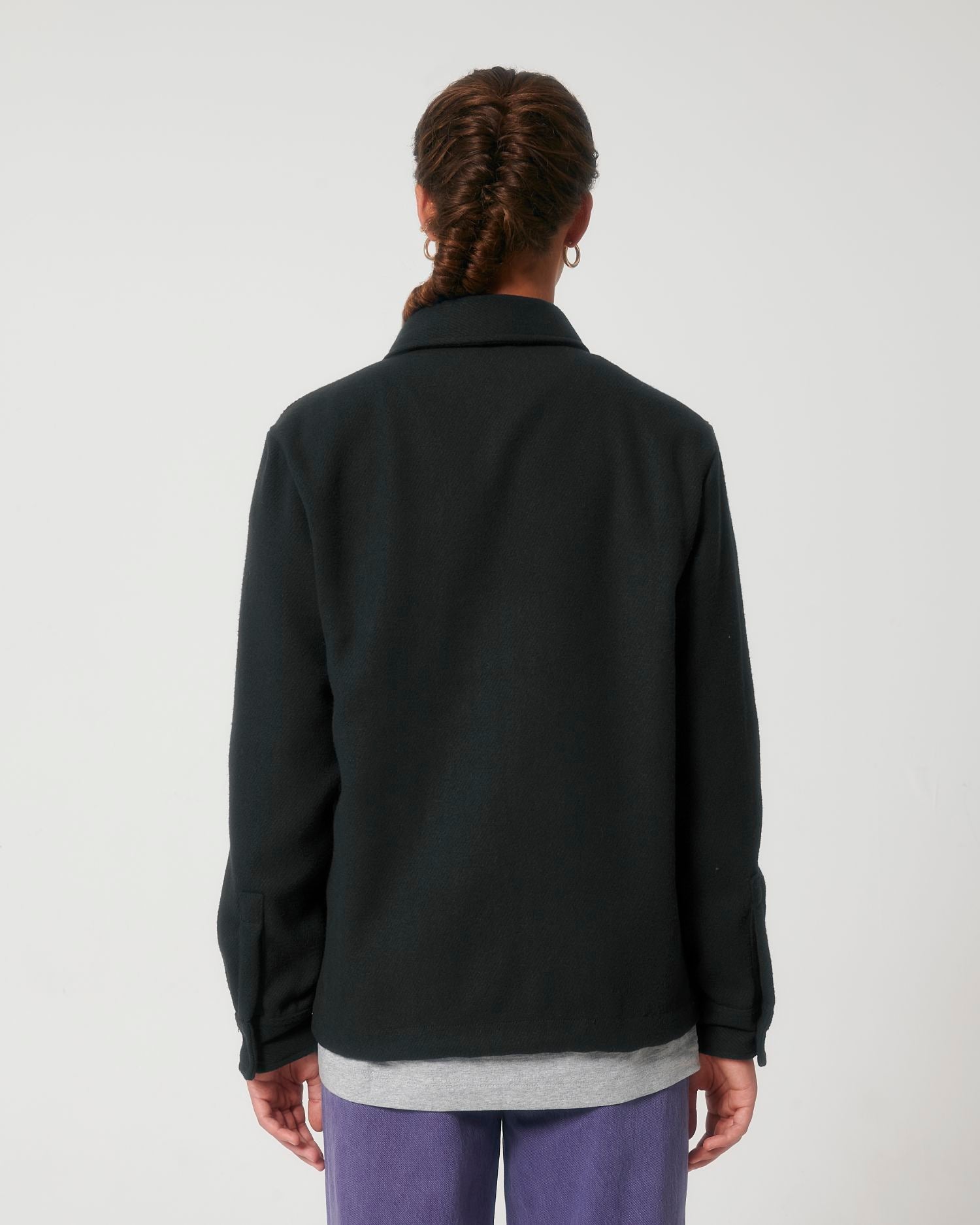 Black | STJU845 Studio Main SBM5