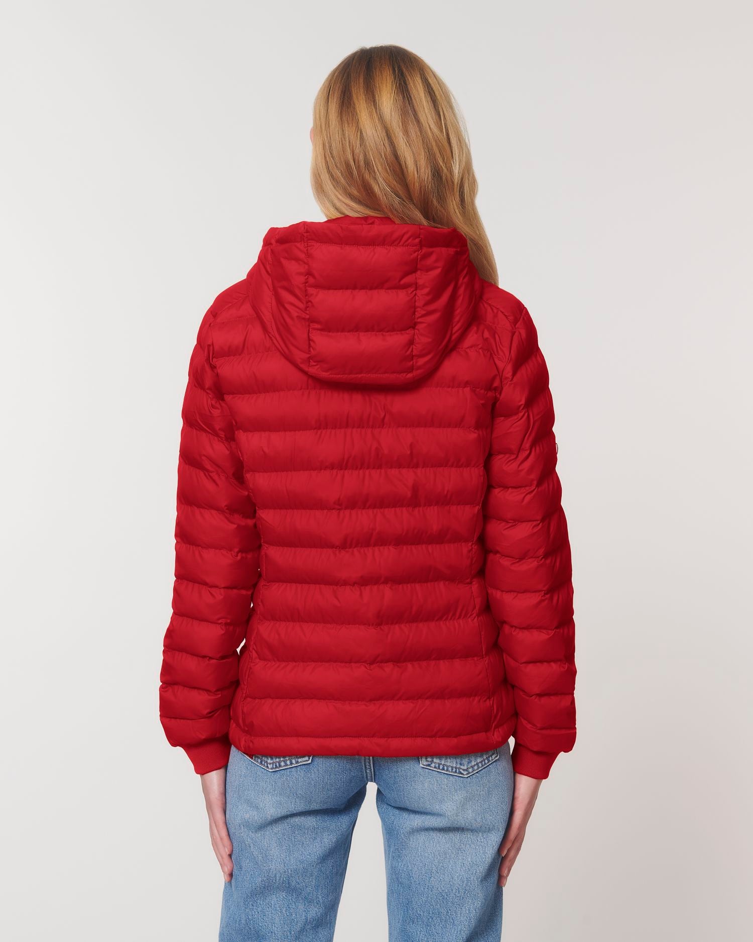 Red | STJW839 Studio Main SBM5