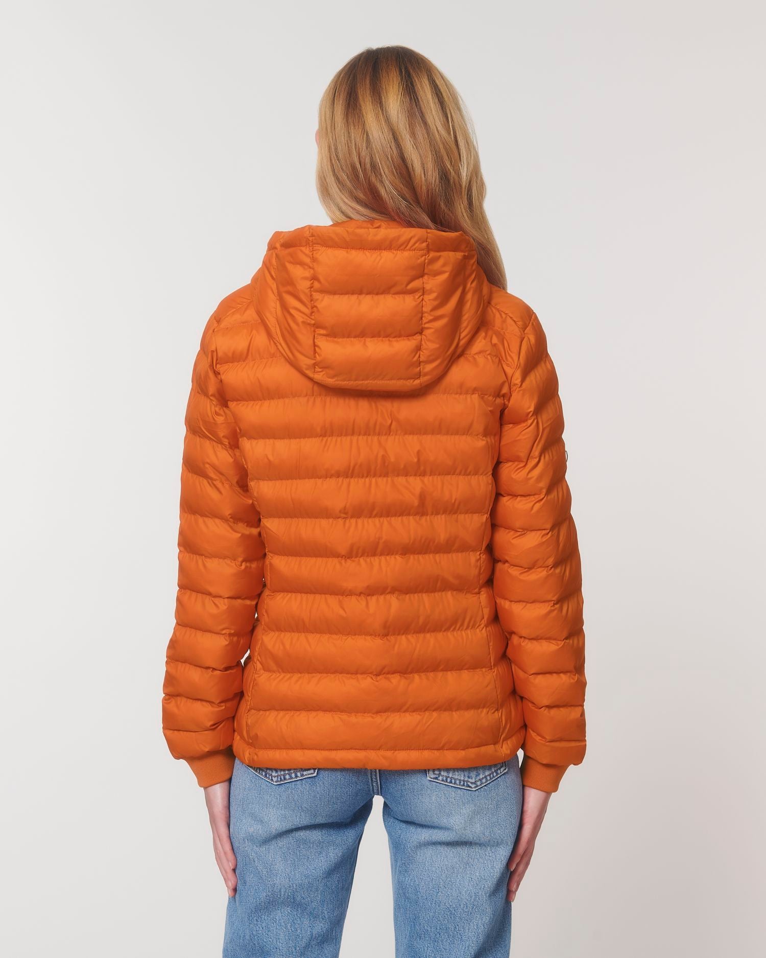 Flame Orange | STJW839 Studio Main SBM5