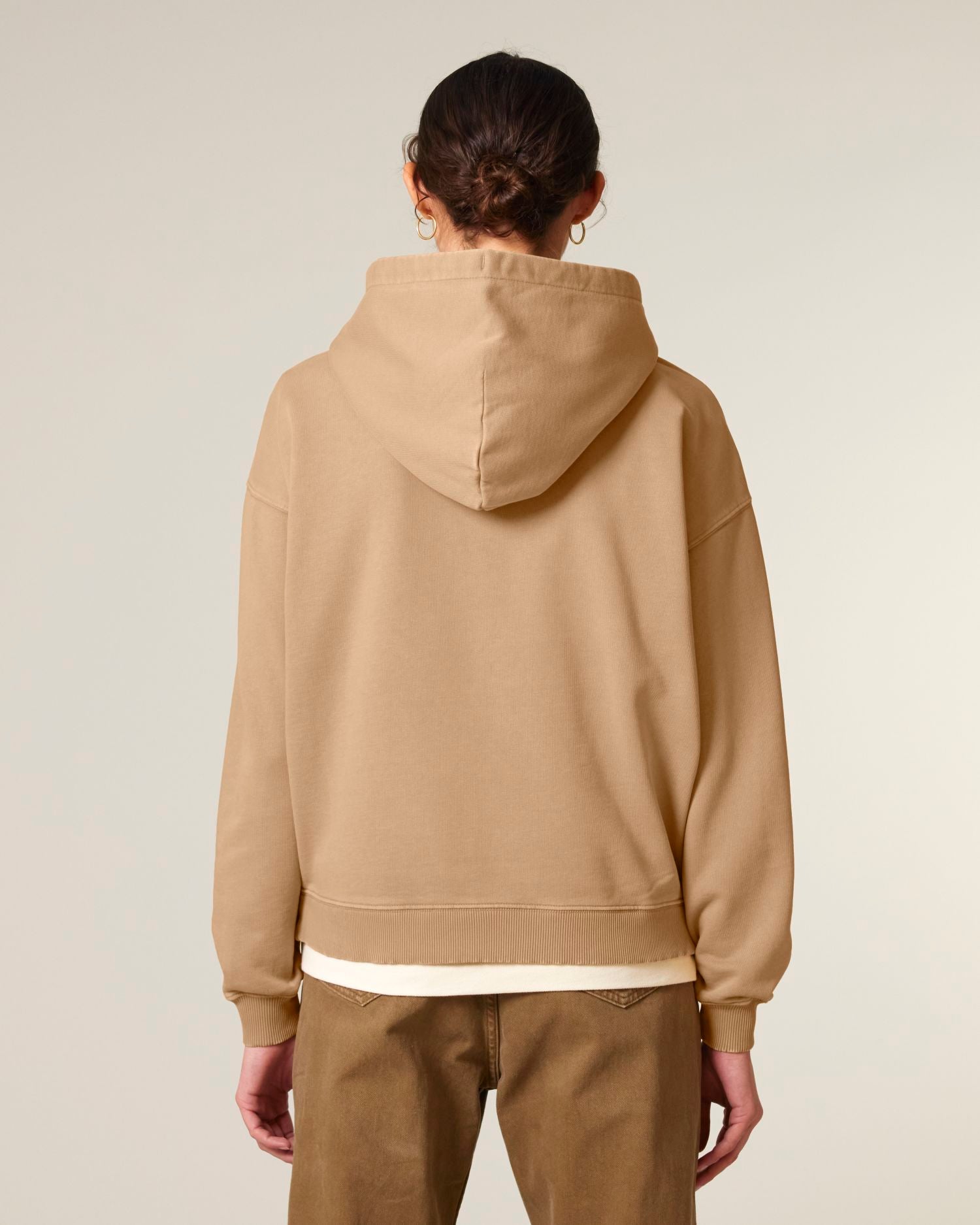 G. Dyed Latte | STSU211 Studio Main SBM5