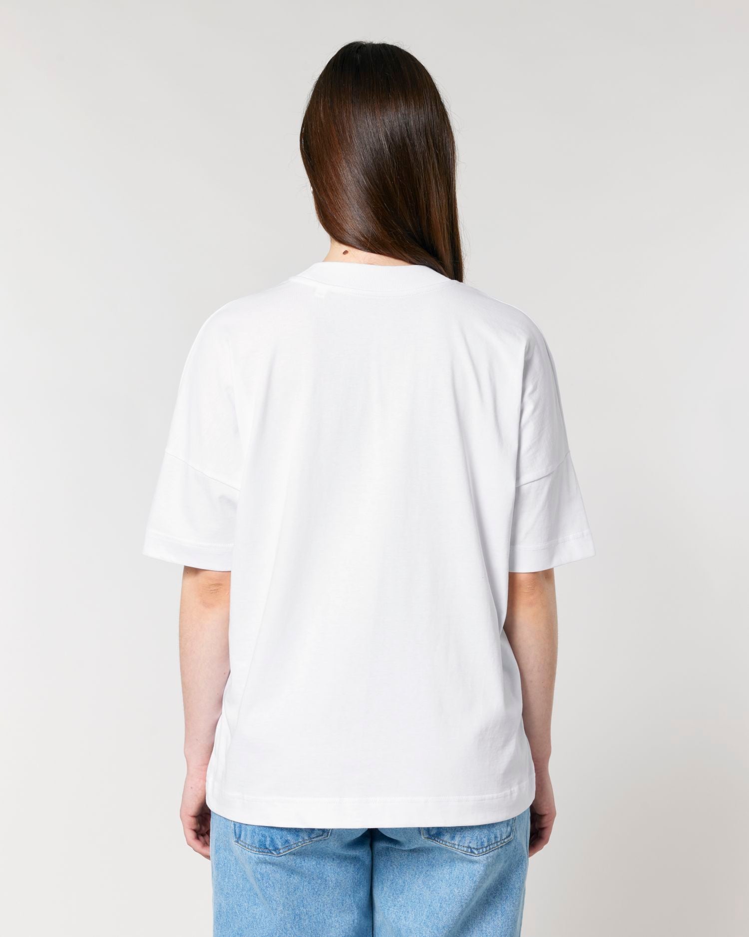 White | STTU815 Studio Main SBM5