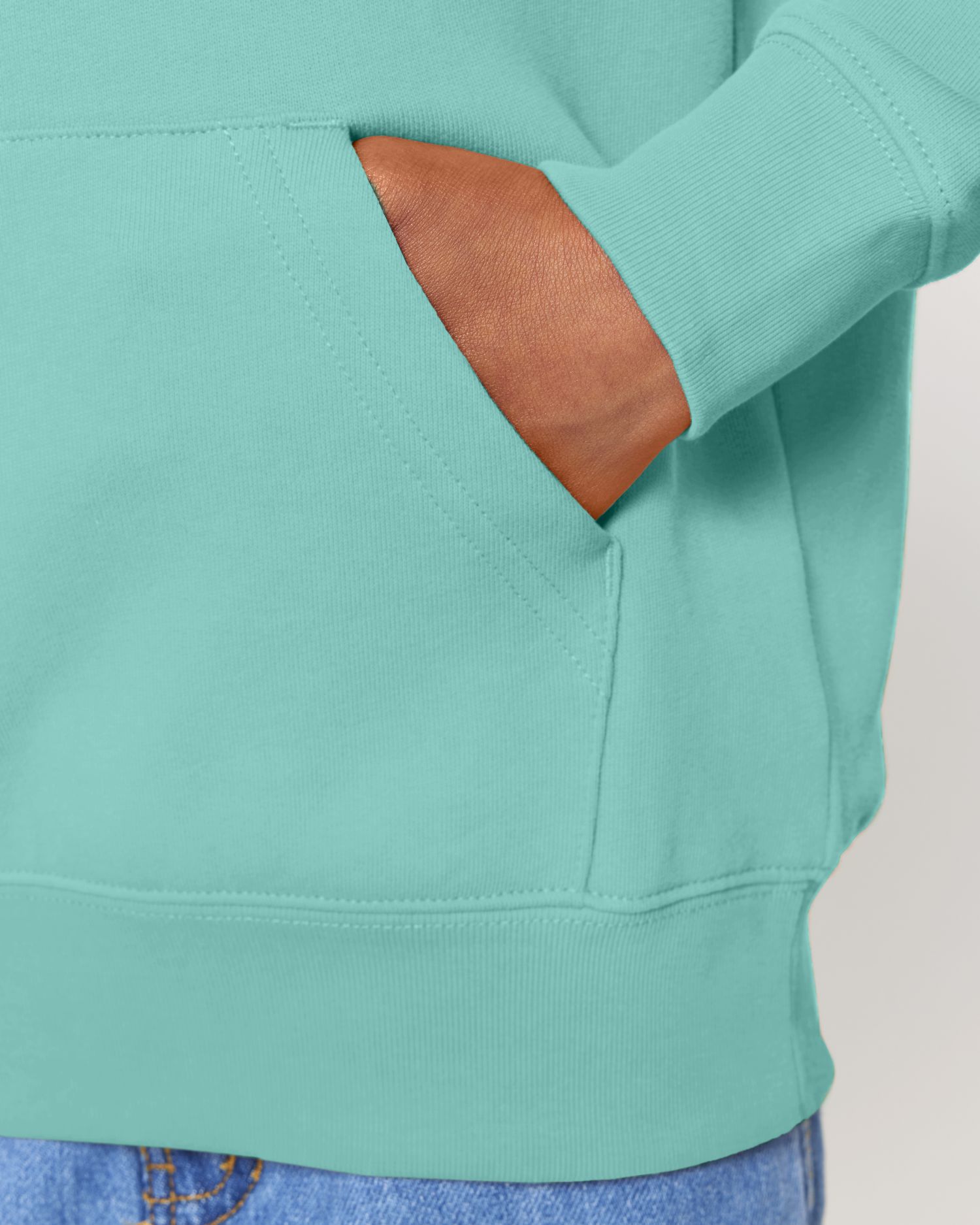 Pool Blue | STSK180 Studio Detail SFD0