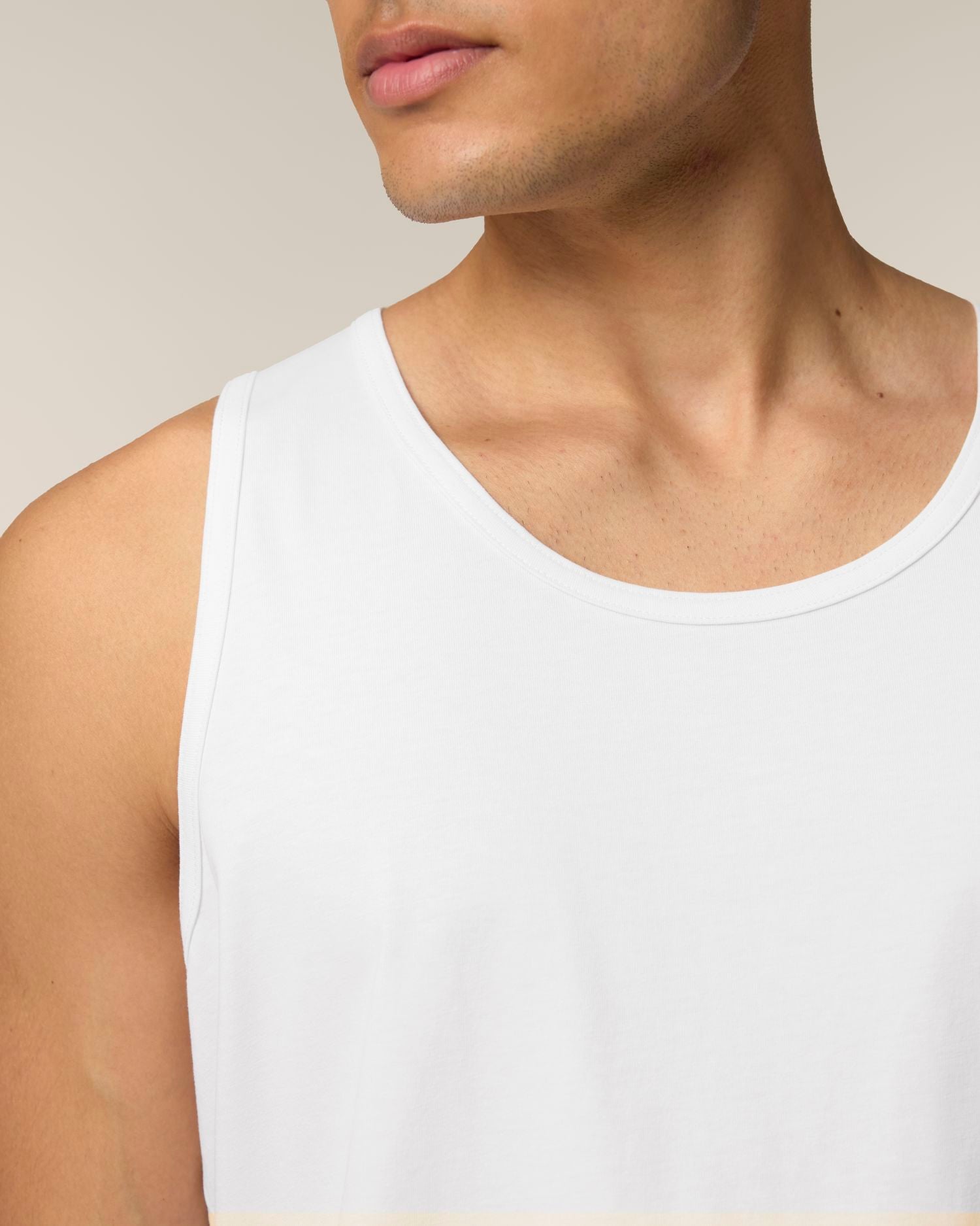 White | STTM961 Studio Detail SFD0