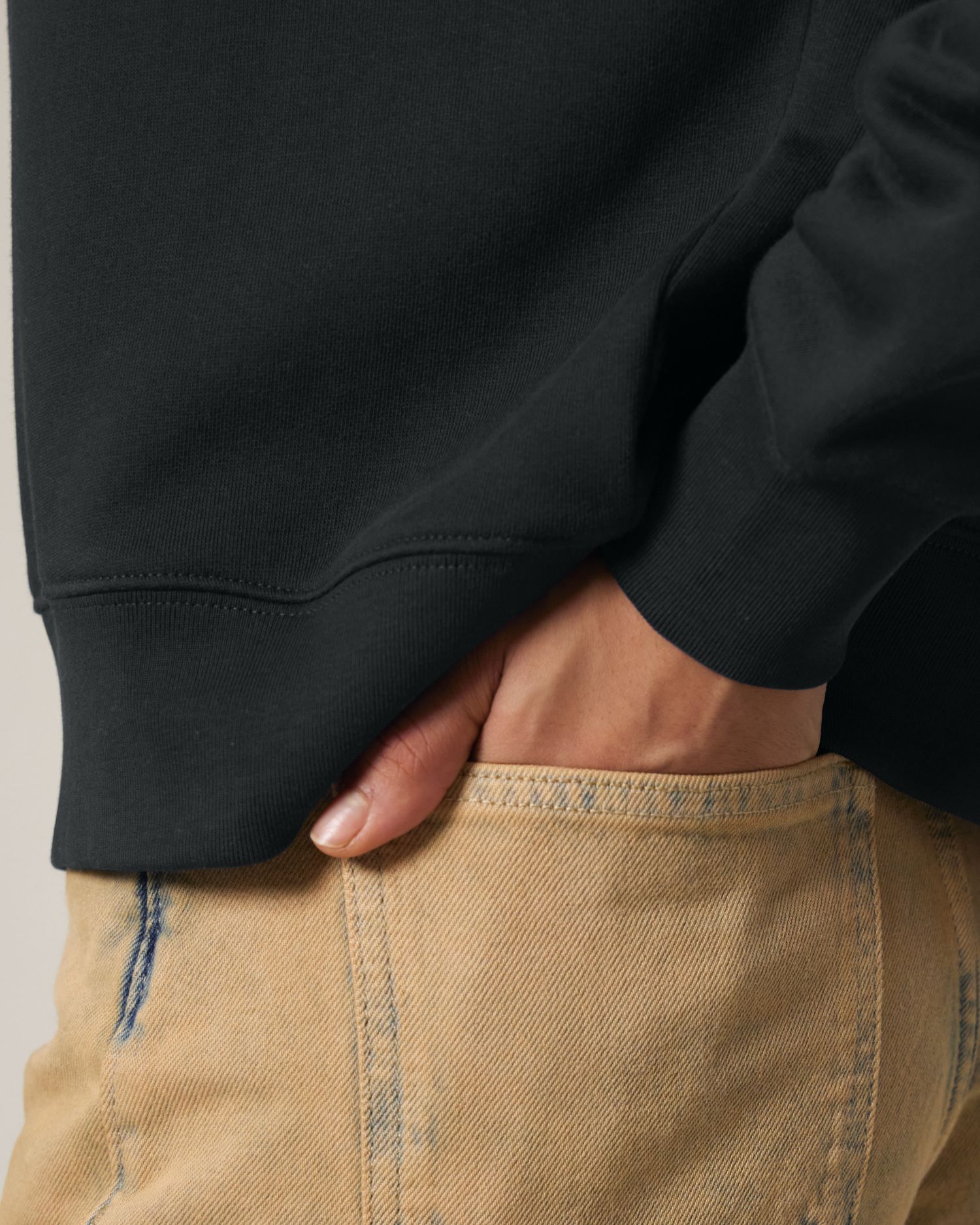 Black | STSW212 Studio Detail SFD1