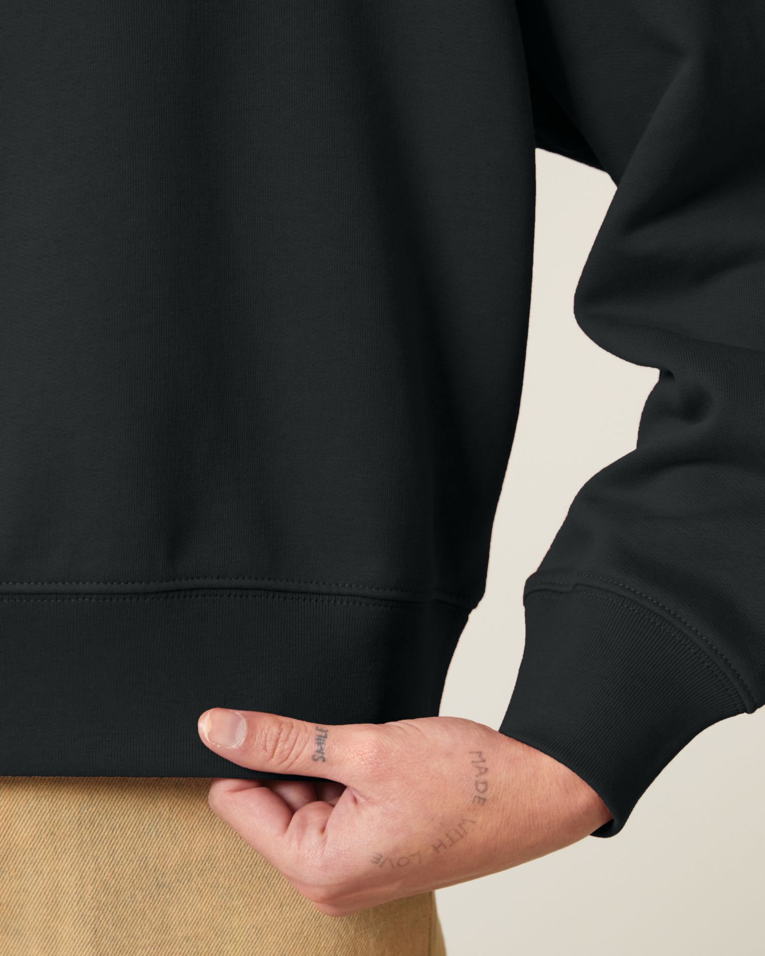 Black | STSW213 Studio Detail SFD1
