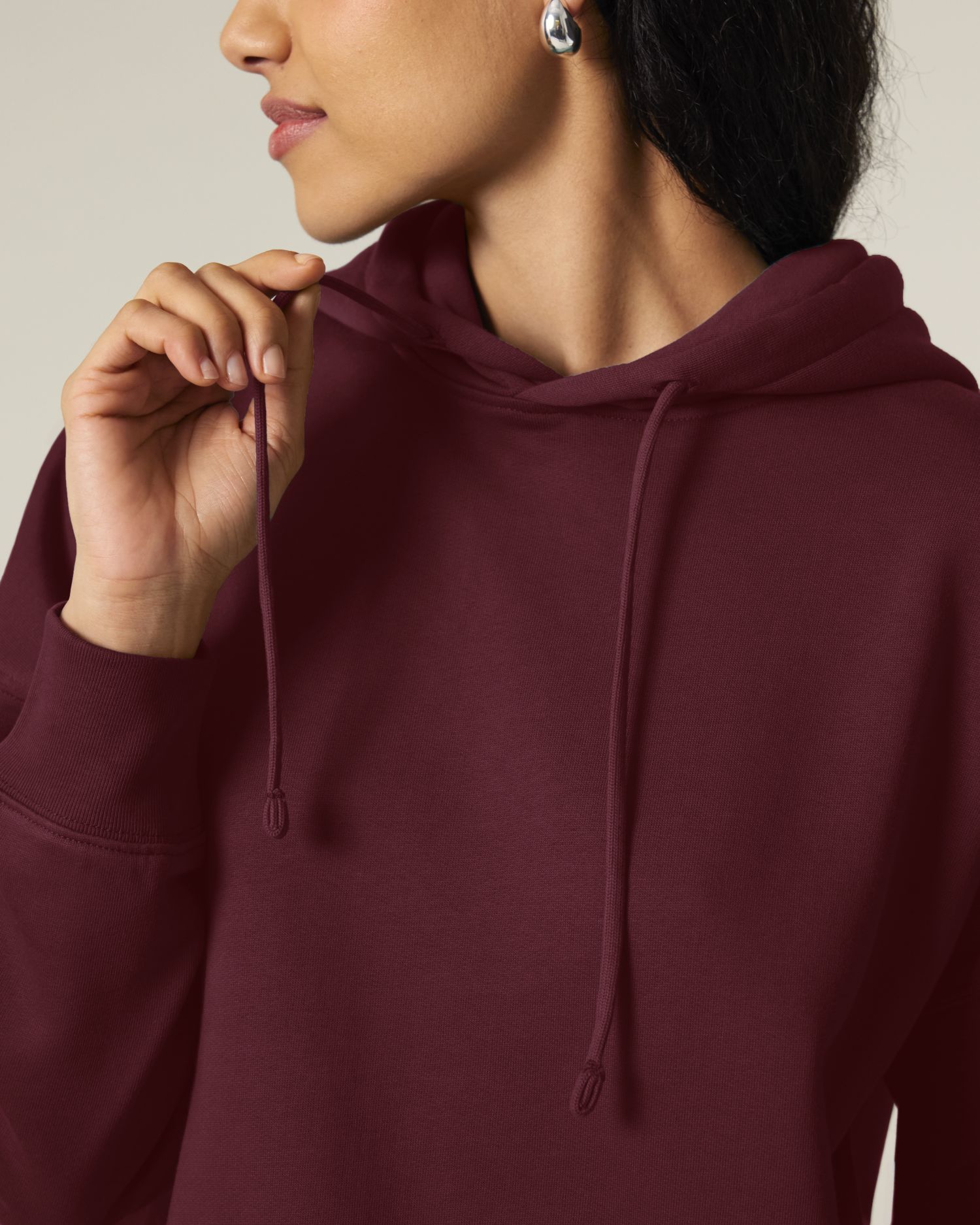 Burgundy | STSW213 Studio Detail SFD1