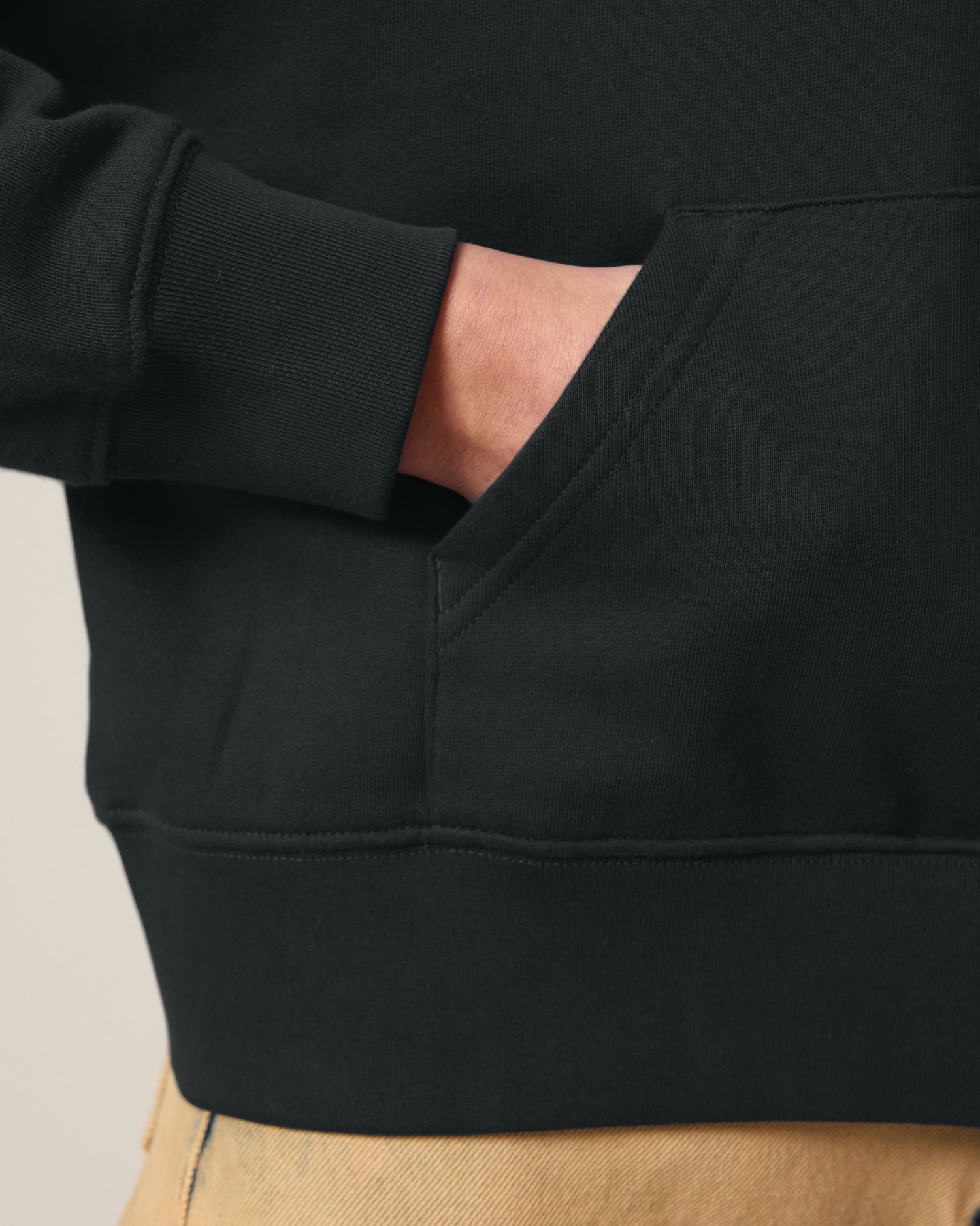 Black | STSW214 Studio Detail SFD1