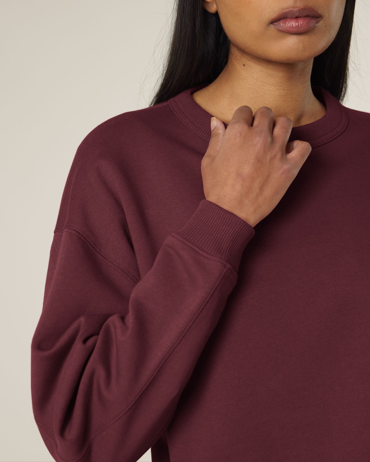 Burgundy | STSW218 Studio Detail SFD1