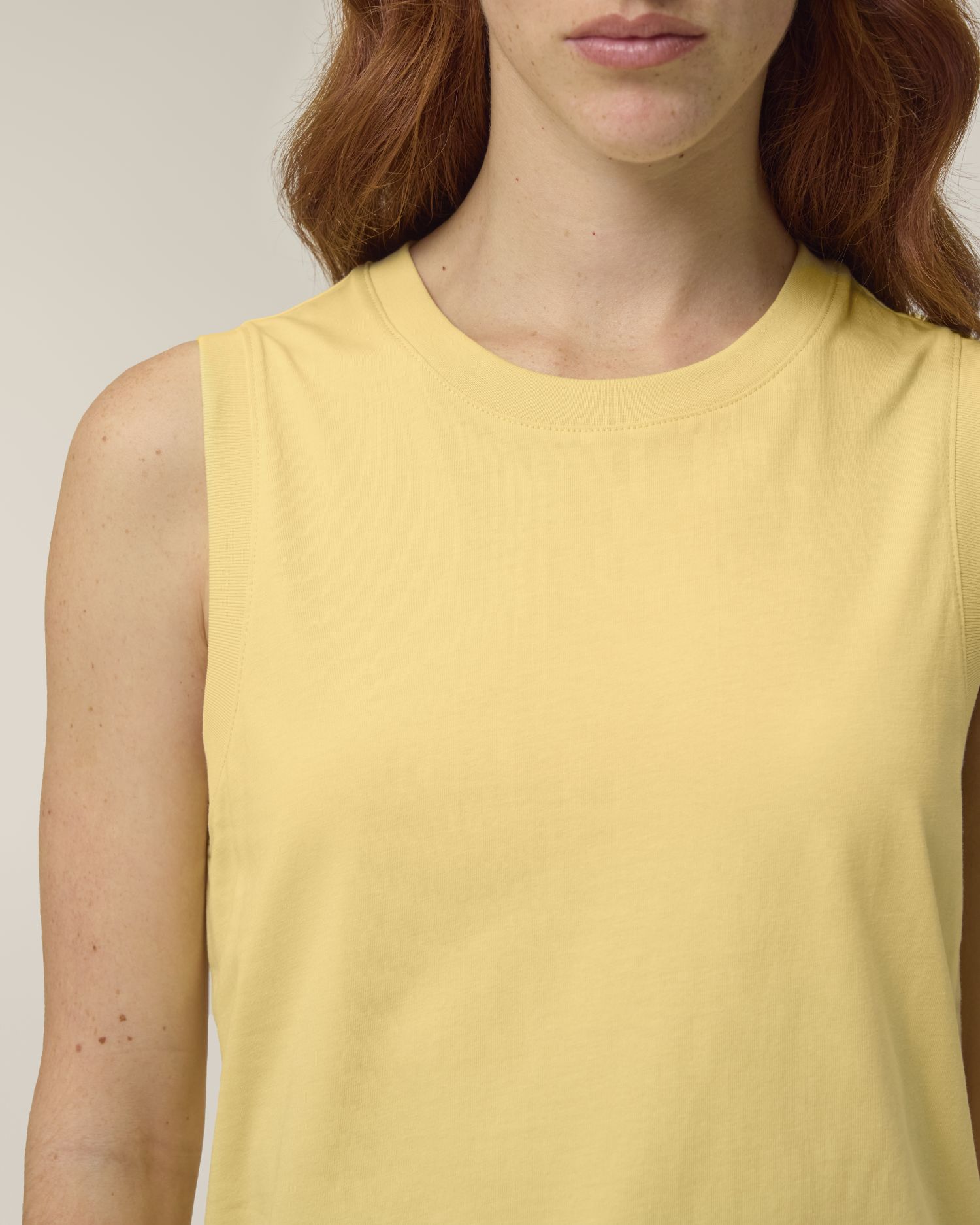 Viva Yellow | STTW962 Studio Detail SFD1