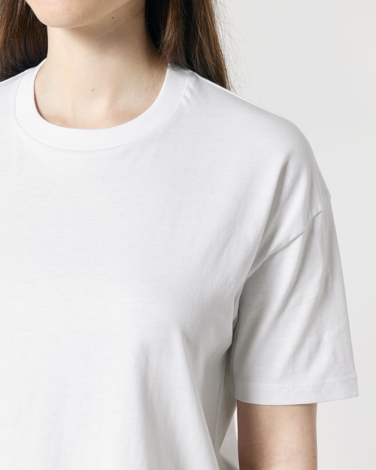 White | STTW175 Studio Detail SFD5