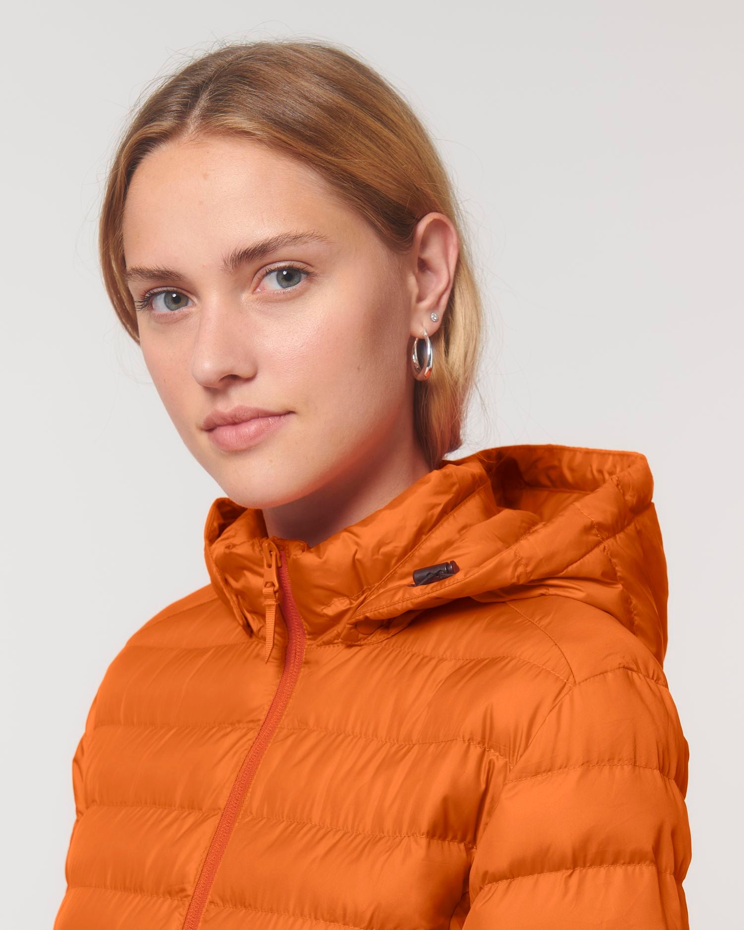 Flame Orange | STJW839 Studio Detail SFD6
