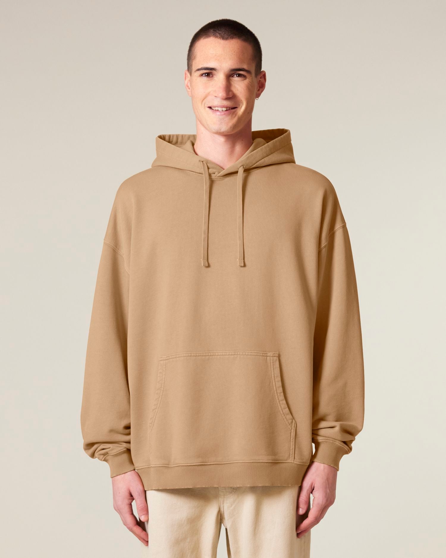 G. Dyed Latte | STSU211 Studio Main SFM1