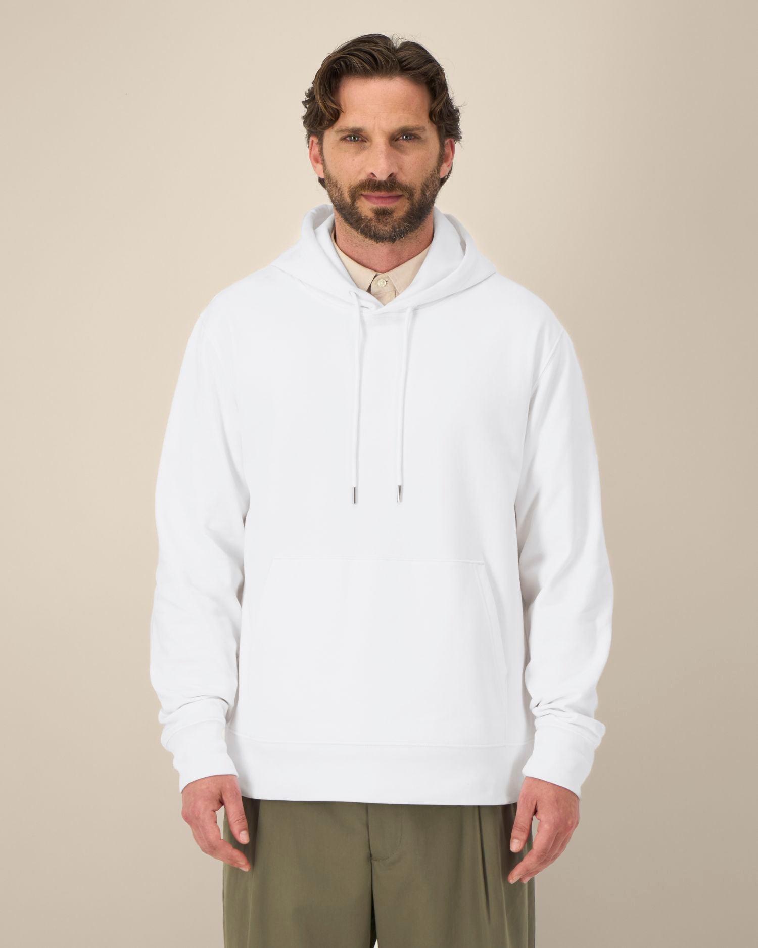 White | STSU257 Studio Main SFM1