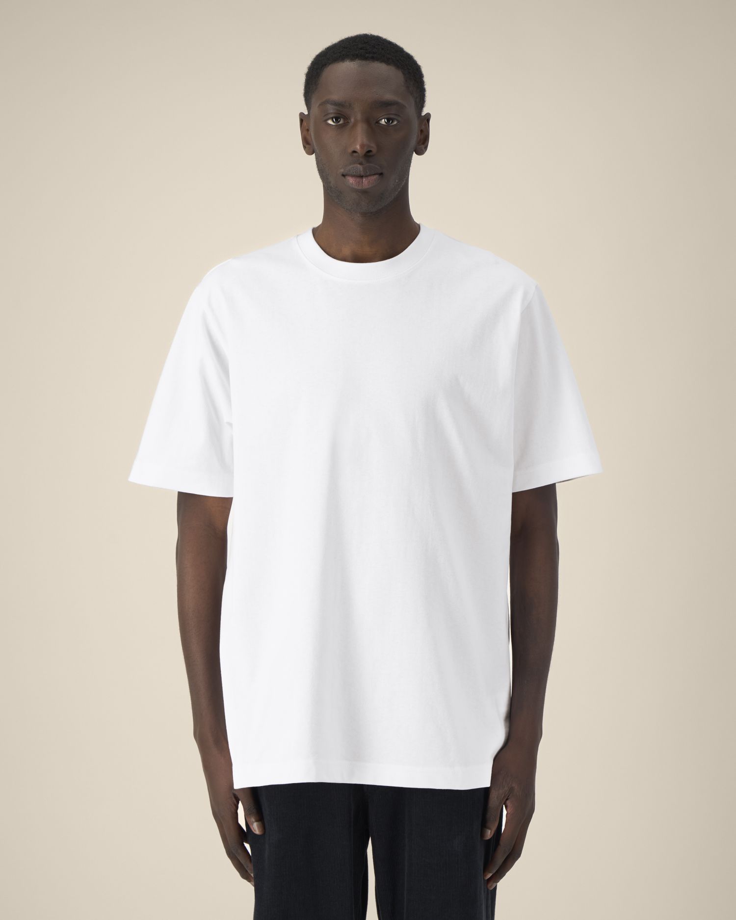 White | STTU788 Studio Main SFM1