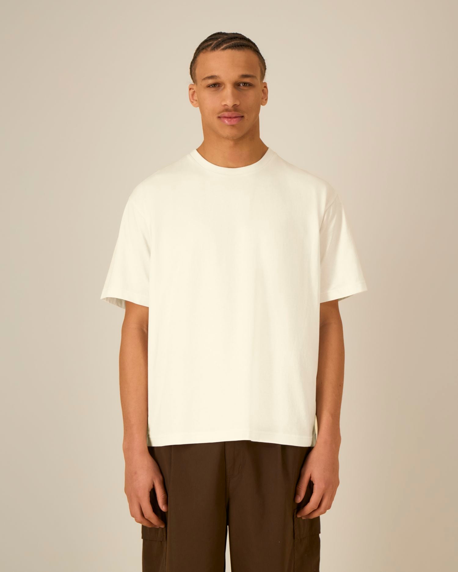 Cream | STTU964 Studio Main SFM1