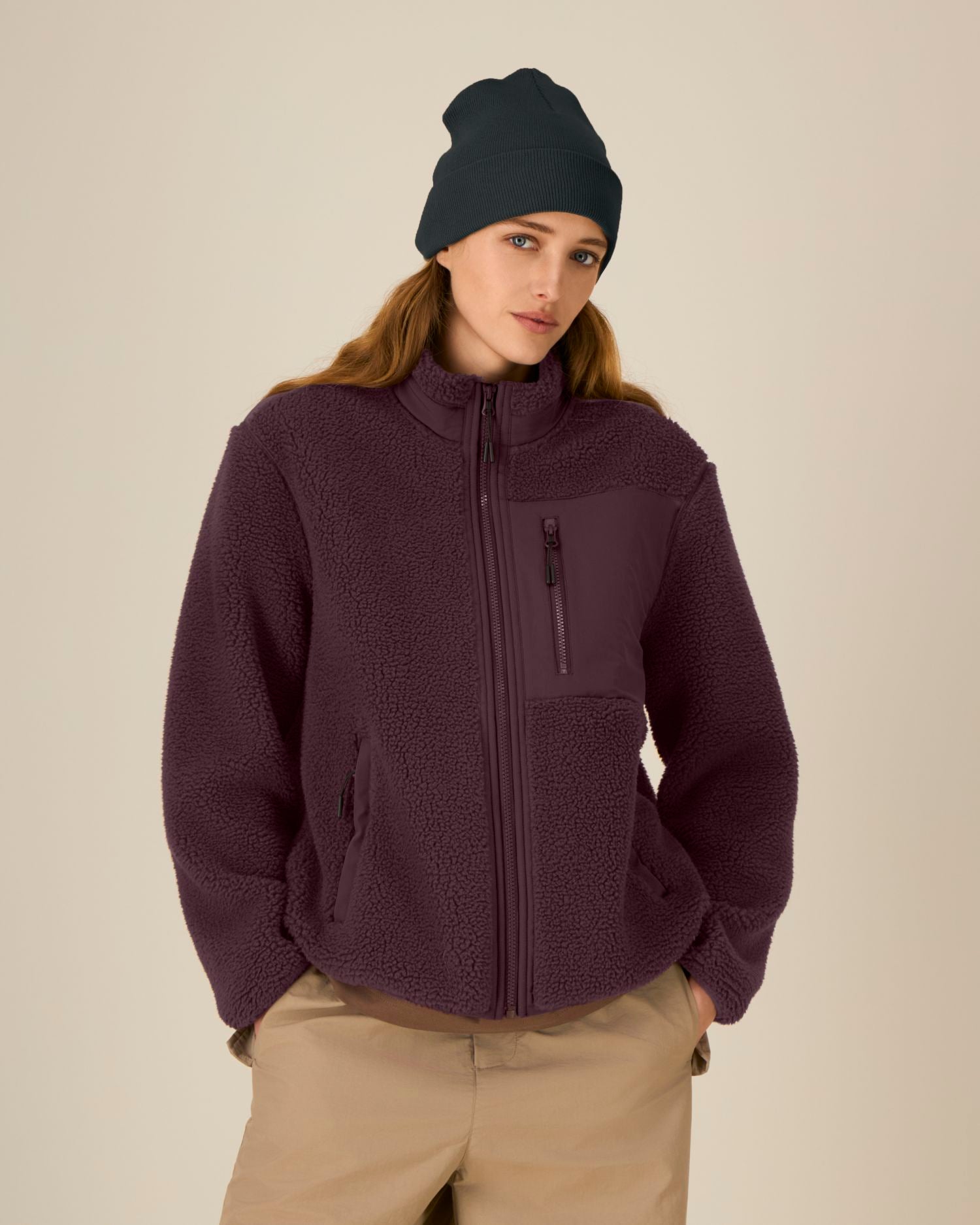 Black | STAU772 Studio Main SFM5