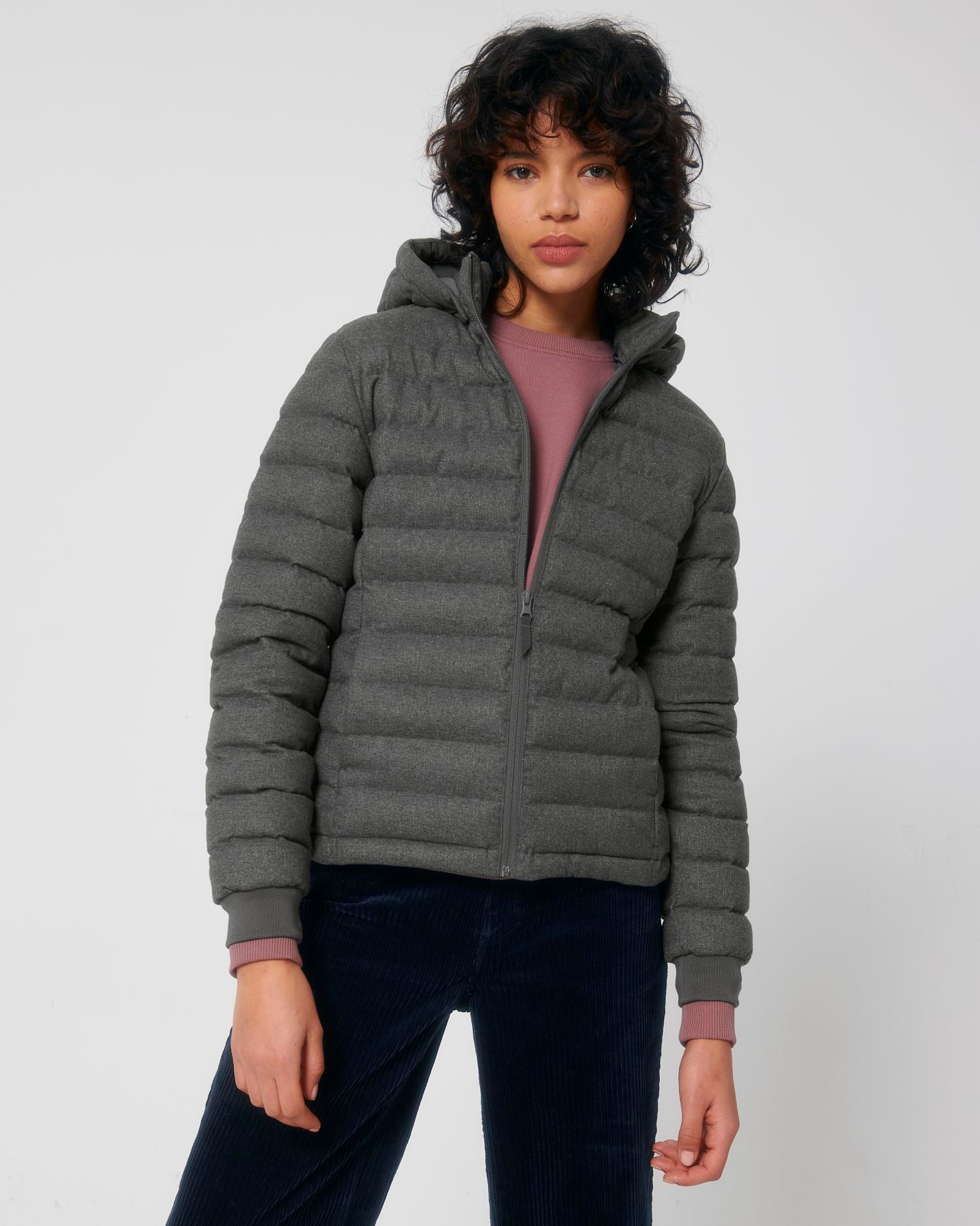 Deep Metal Heather Grey | STJW897 Studio Main SFM5