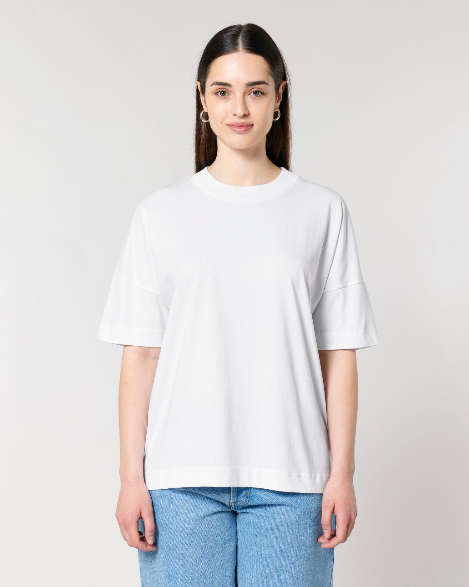 White | STTU815 Studio Main SFM6