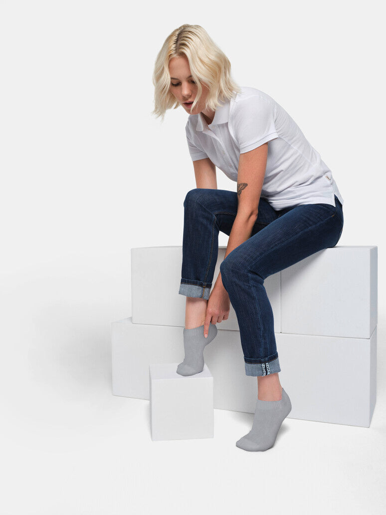 HAKRO Sneaker Socken Essentials - grau meliert